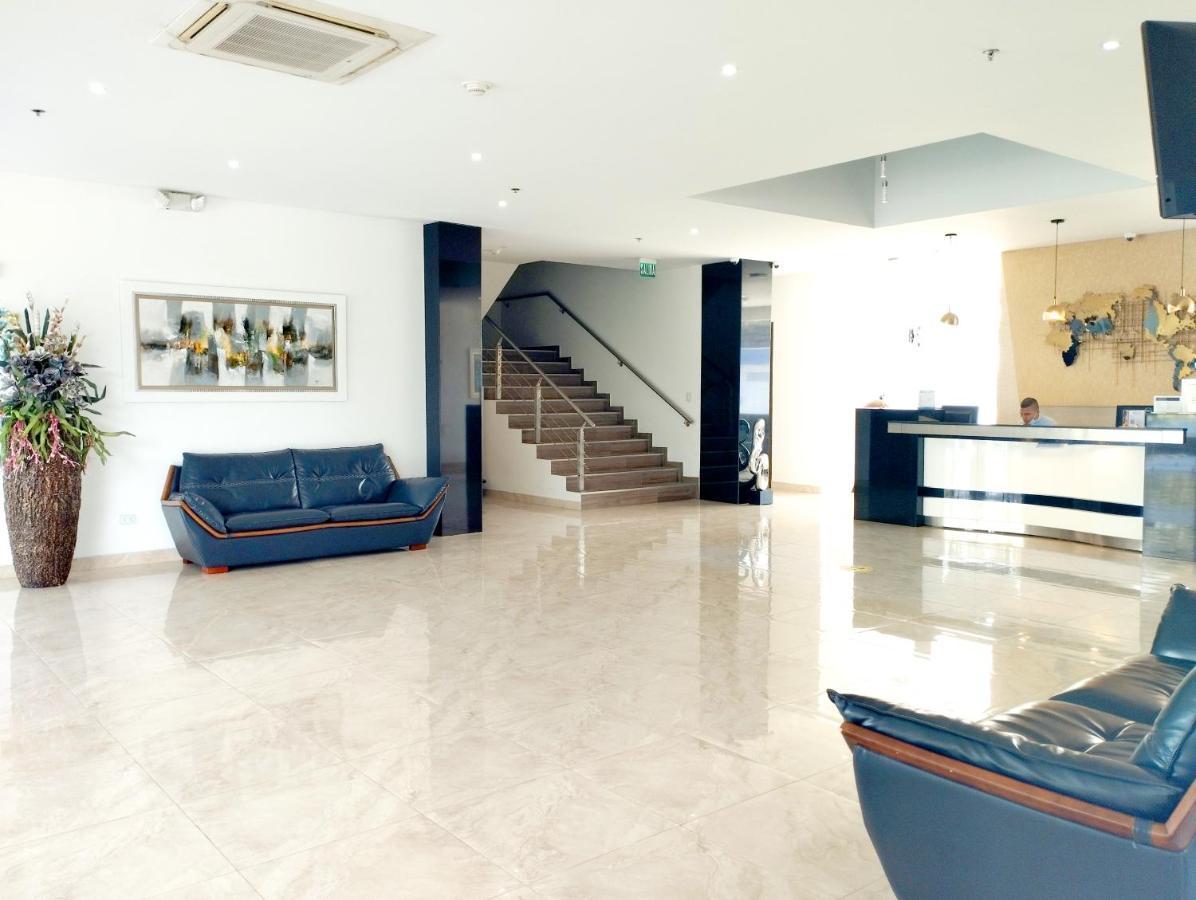 Hotel Royal Elim International Cali Εξωτερικό φωτογραφία Lobby
